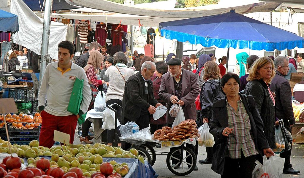 سه شنبه بازار کادیکوی استانبول - Salı Kadıköy Pazarı