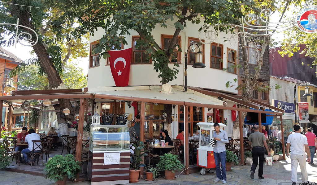 پنج چشمه ها مال تپه استانبول - Beşçeşmeler