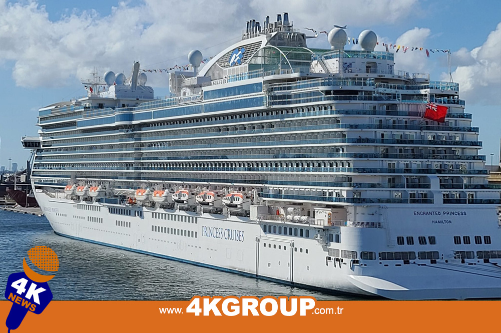 In the port of Kusadasi, Aydin, Turkey, the Dutch cruise ship docked with 2,600 passengers.