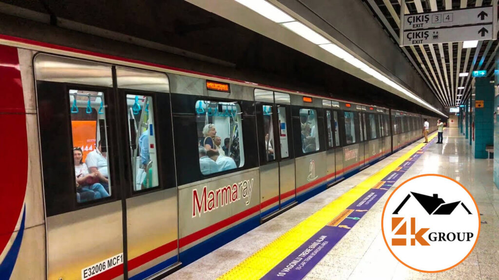 مترو مارمارای برای رفتن به خیابان بغداد استانبول از تکسیم ترکیه در خیابان استقلال