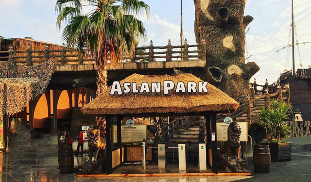 وحش توزلا Aslan Park