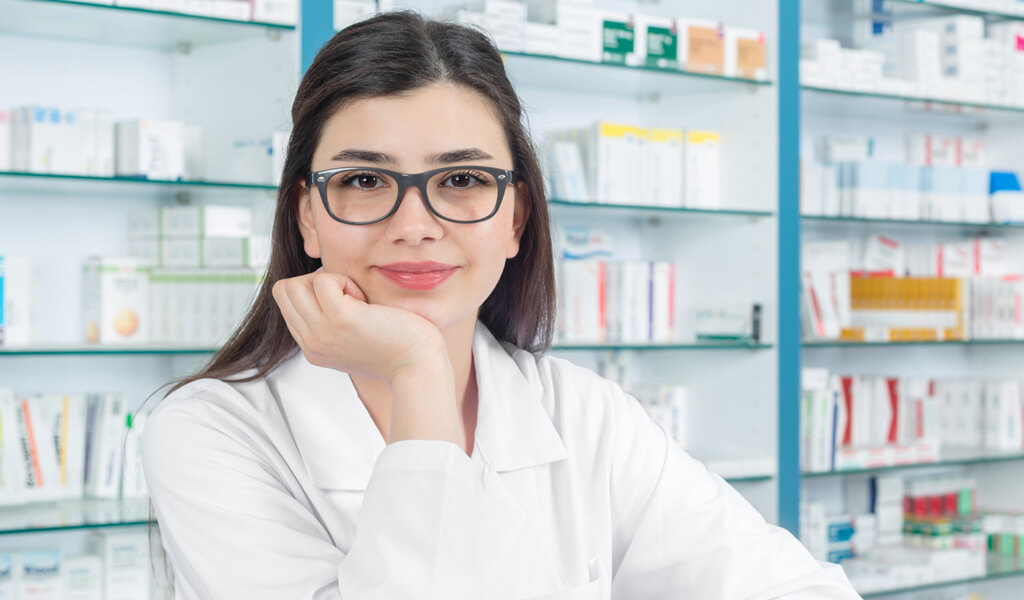 Find a pharmacy with the IECZANE app