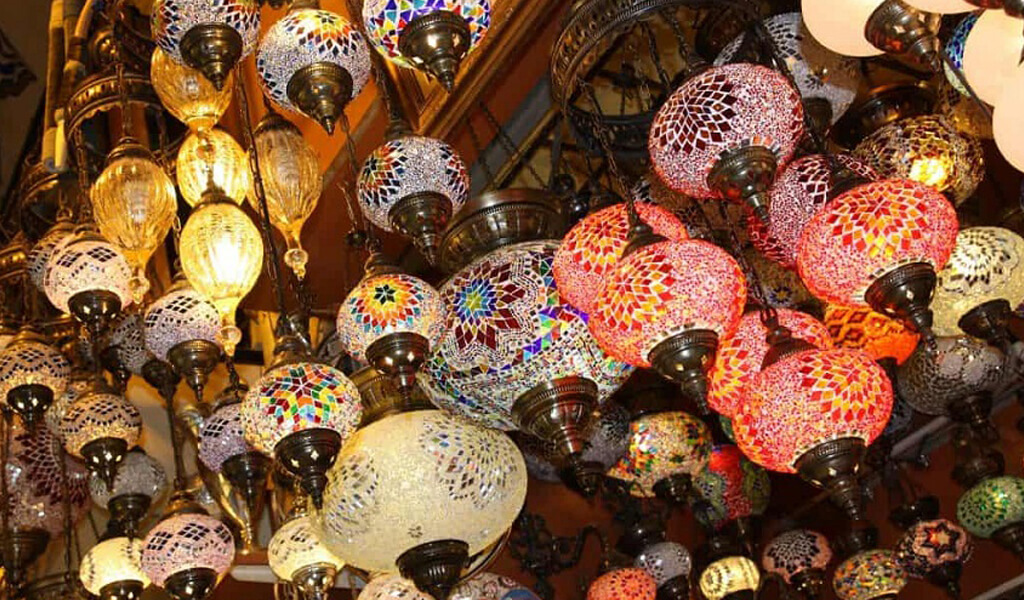 Turkish lamps - a beautiful chandelier for all homes